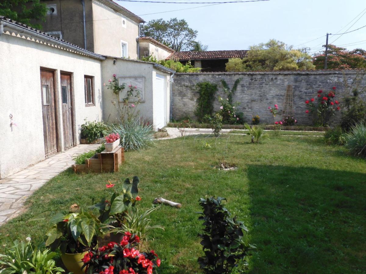 La Cabirotte Bed and Breakfast Nanclars Exterior foto